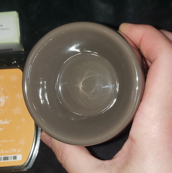 SOLD - Picture 3 of 8